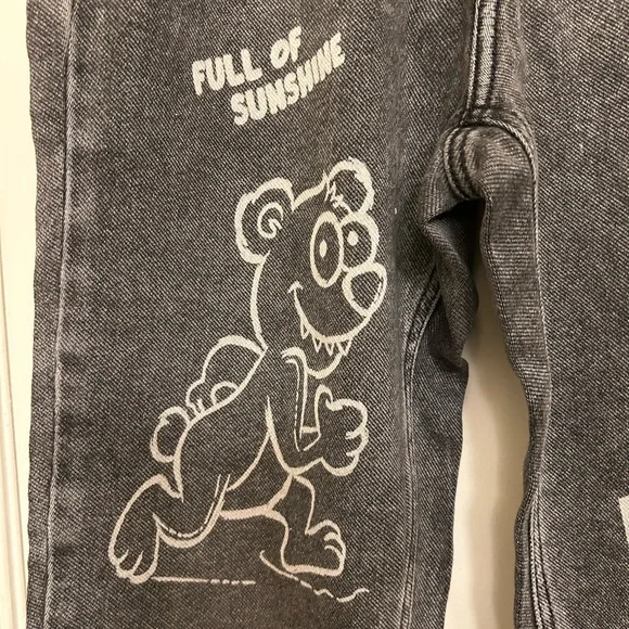 High Stretch Mid-Rise Barrel Jeas Fashion Black Animation Graphics Sz 28 - Picture 5 of 15